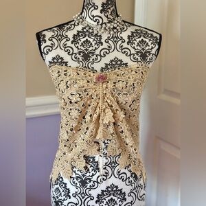 NWT* Elsie Massey -Elegant Lace Floral Top, tie back, size Lg/XL